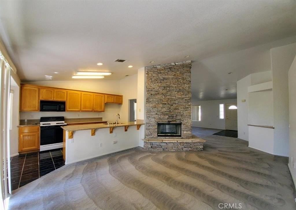 27805 Hummingbird Ln - Photo 3 of 18