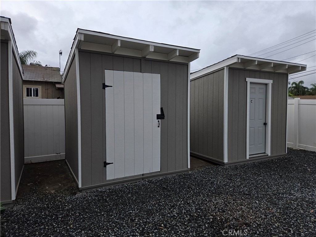 136 N Sheridan St #B - Photo 5 of 6