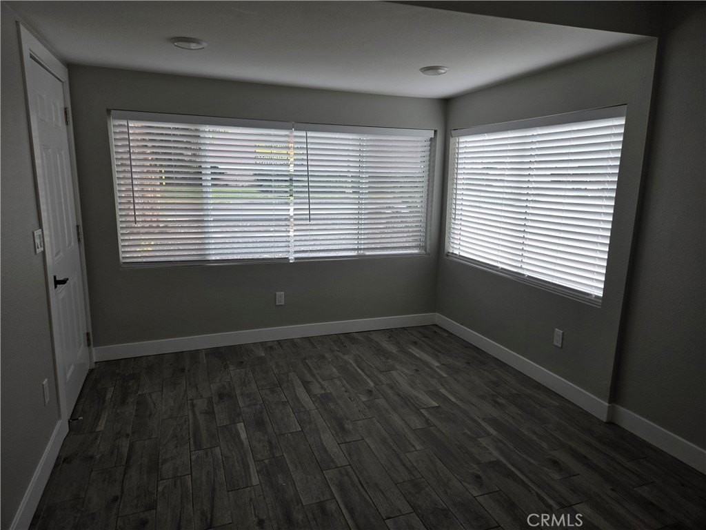 136 N Sheridan St #B - Photo 6 of 6