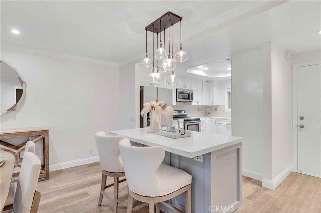 31386 W Nine Dr - Photo 4 of 24