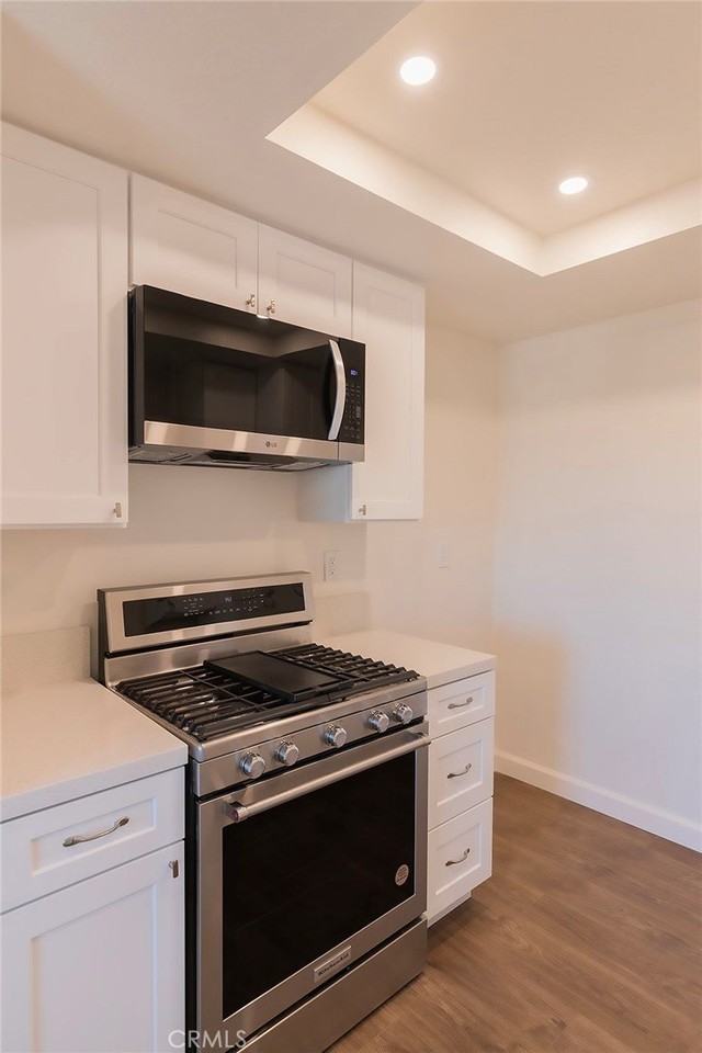 819 S Meyler St - Photo 4 of 21