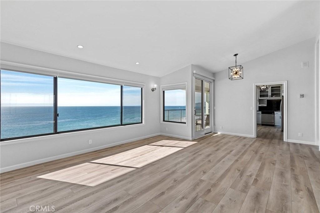 29712 Zuma Bay Way - Photo 5 of 38