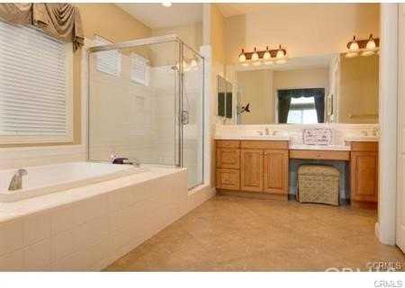 17572 Edgewood Ln - Photo 5 of 9