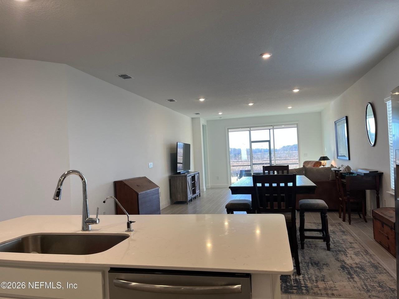 66 Otsego Ln - Photo 7 of 26