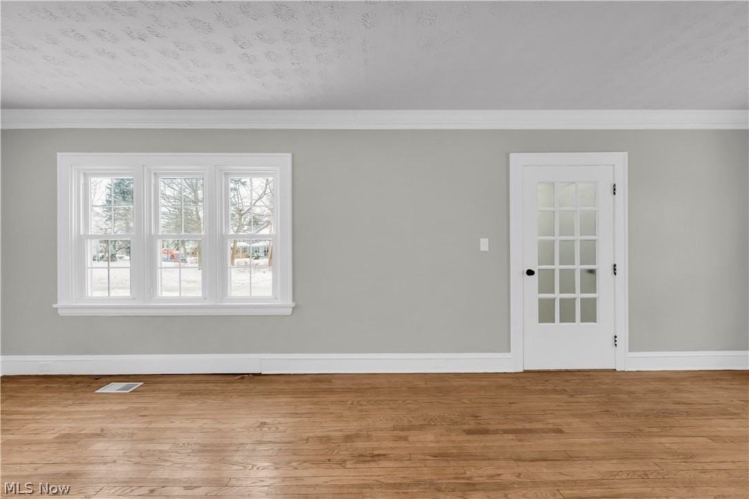 3603 Randolph Rd - Photo 3 of 30