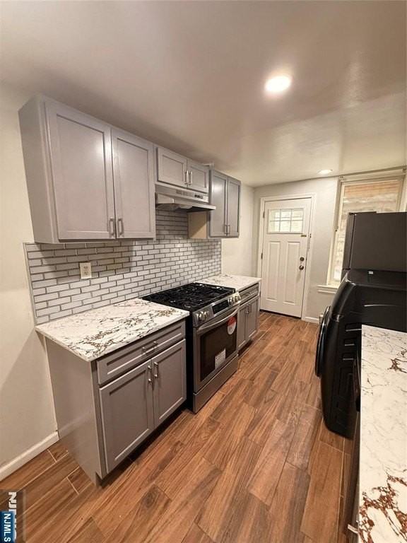 262 Undercliff Ave - Photo 6 of 16