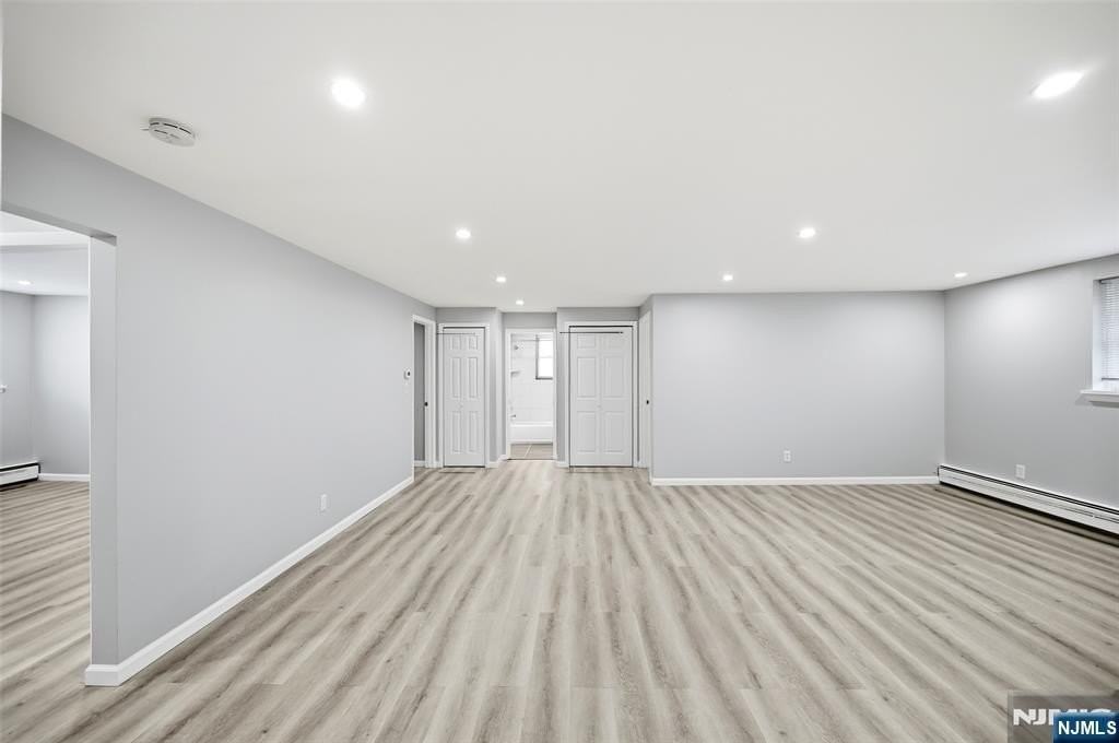 210 River Rd - Photo 3 of 23