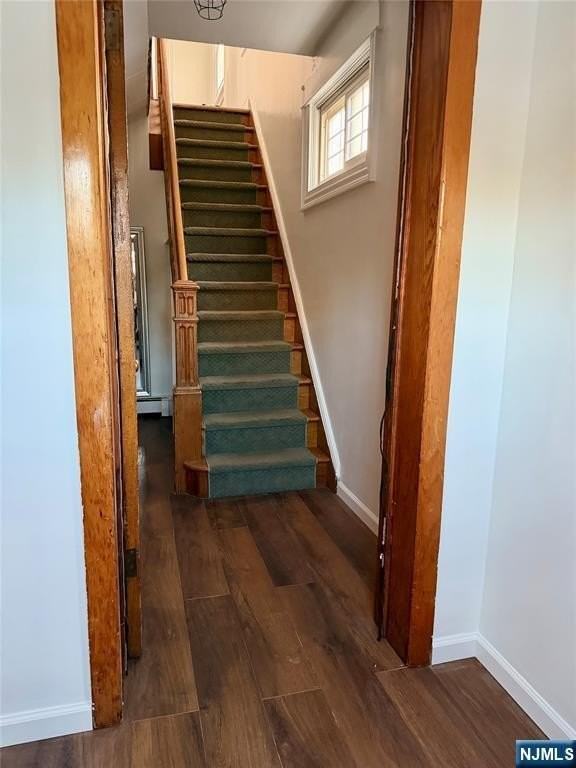 238 Columbus Pl 2nd Fl - Photo 2 of 17