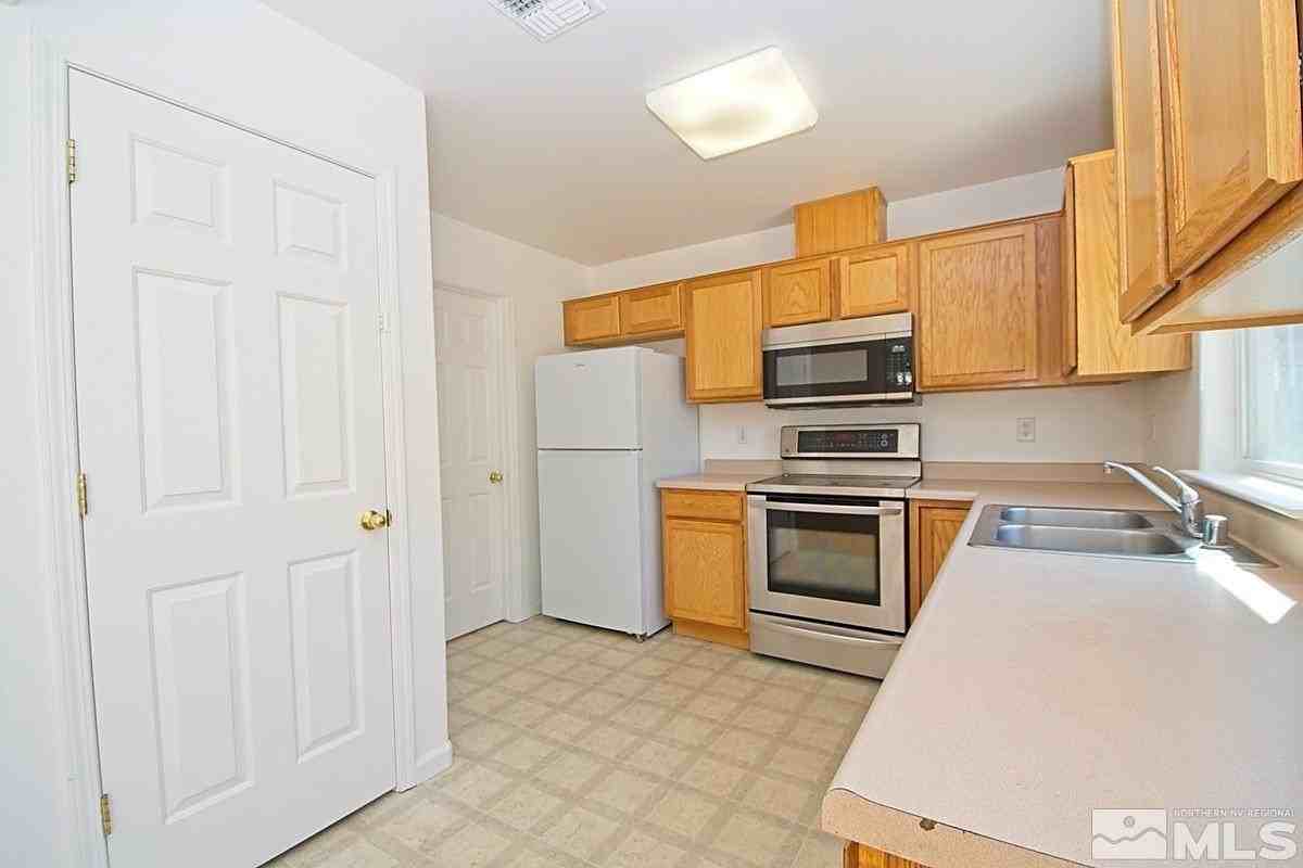 670 Starlite Dr Unit C #C - Photo 5 of 17