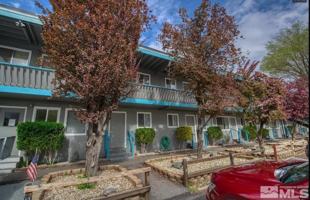 featured image of 510 Country Village Dr Apt 14 #14