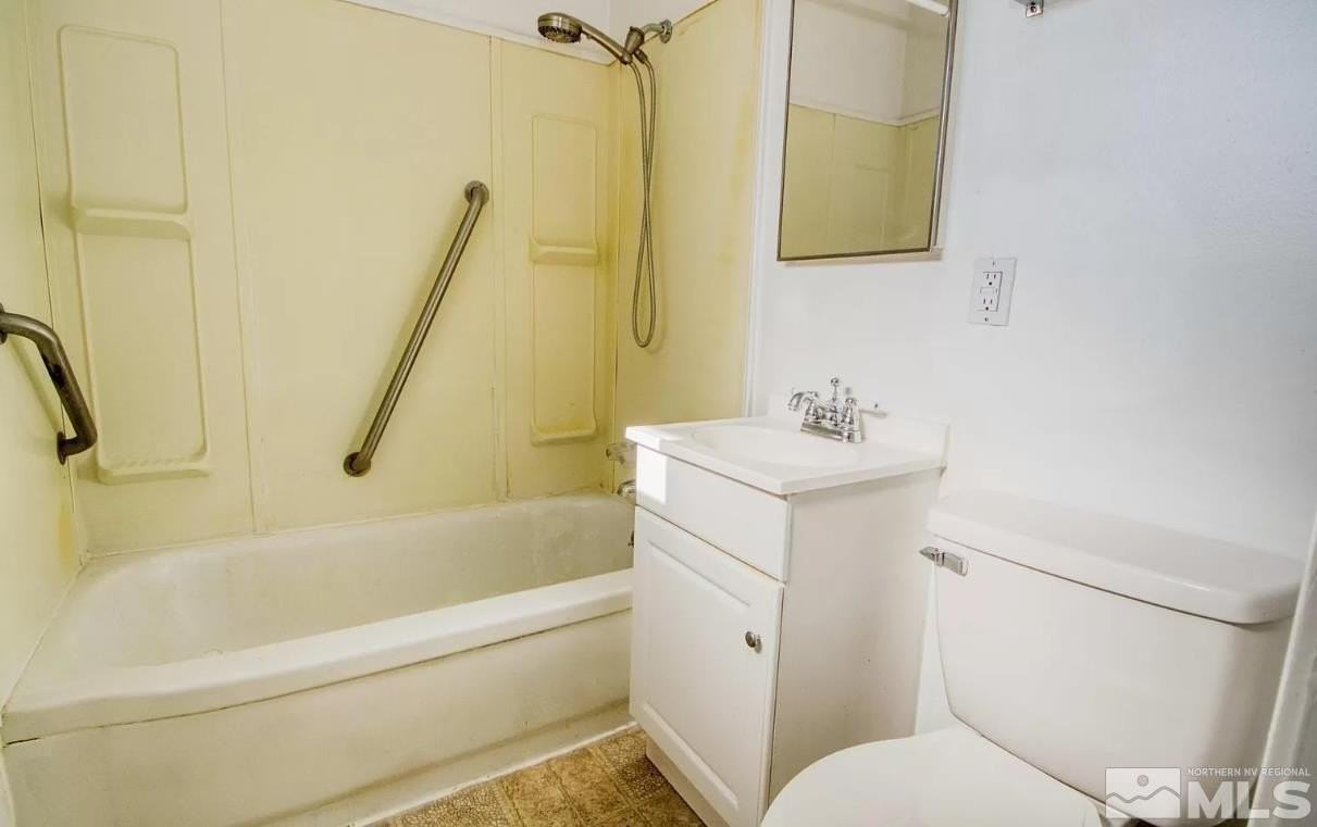 510 Country Village Dr Apt 14 #14 - Photo 7 of 7