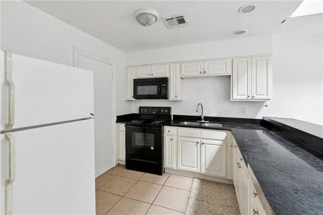 1123 Hillary St - Photo 4 of 10