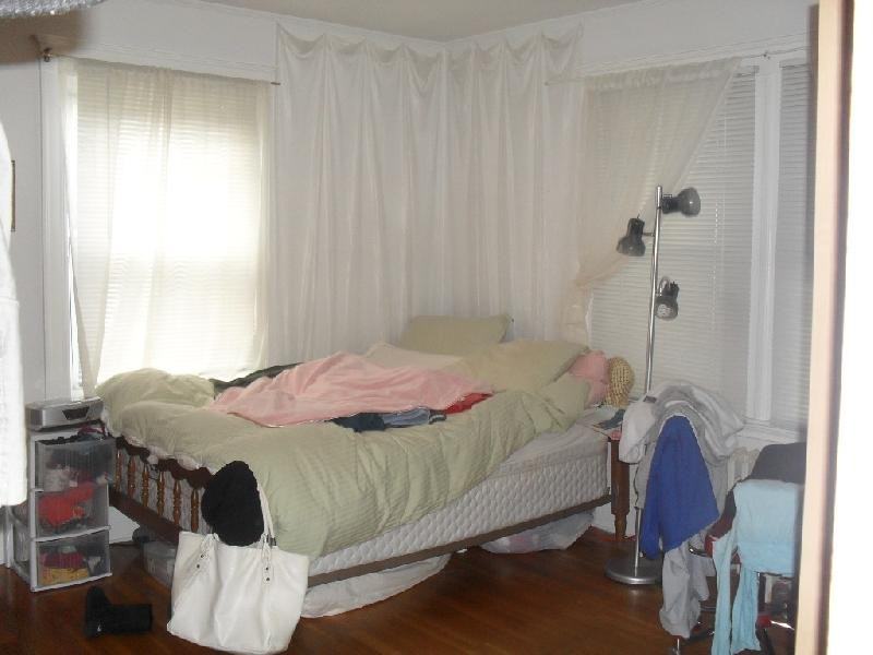 17 Stockwell St #2 - Photo 5 of 5
