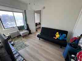 featured image of 230 Walnut St #39