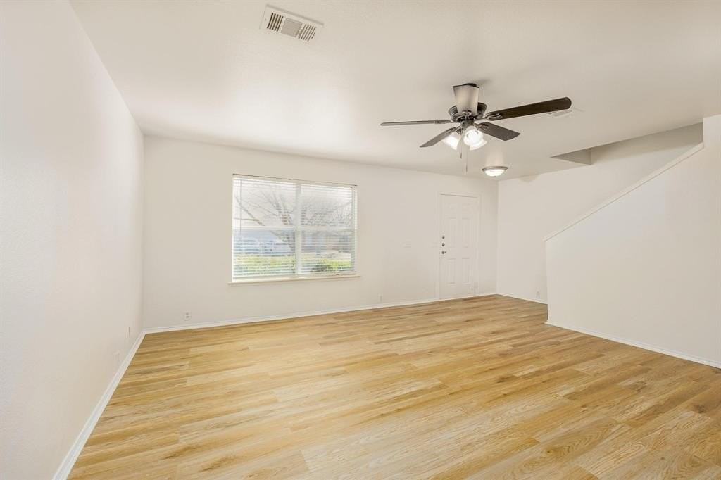 8529 Prairie Dawn Dr - Photo 5 of 31