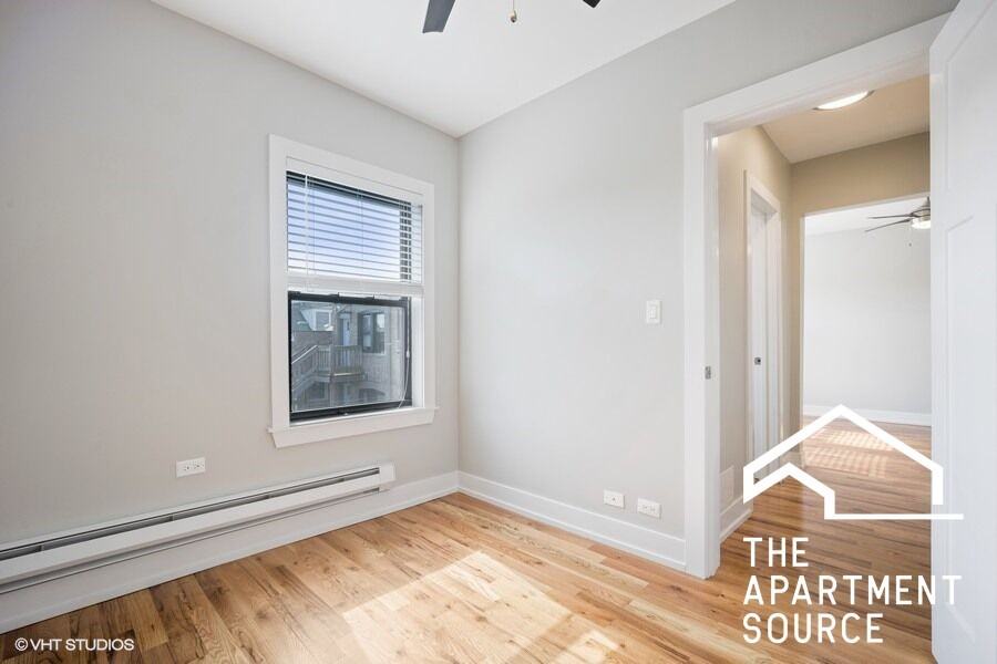 545 Chestnut St #203 - Photo 5 of 11