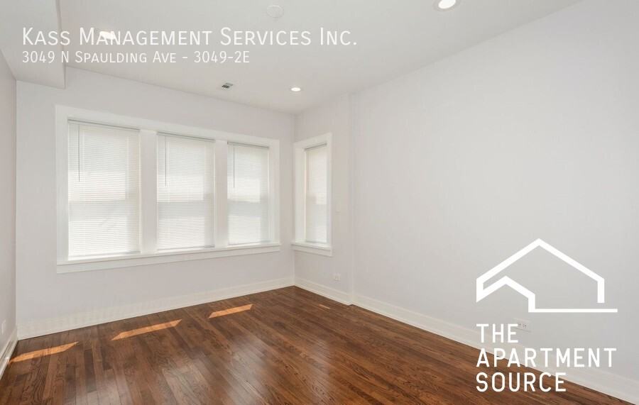 3049 N Spaulding Ave #2E - Photo 4 of 10