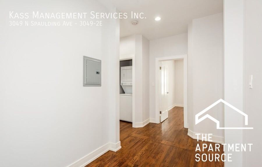 3049 N Spaulding Ave #2E - Photo 5 of 10