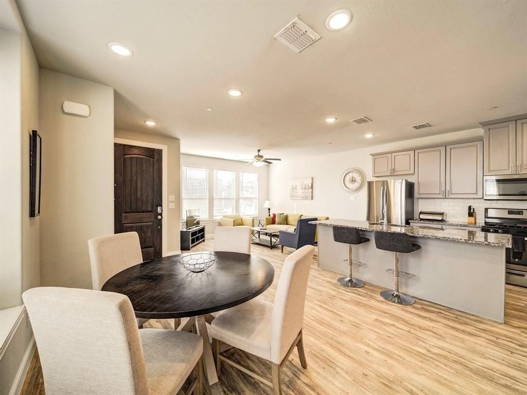 6454 Cristo Ln - Photo 5 of 27