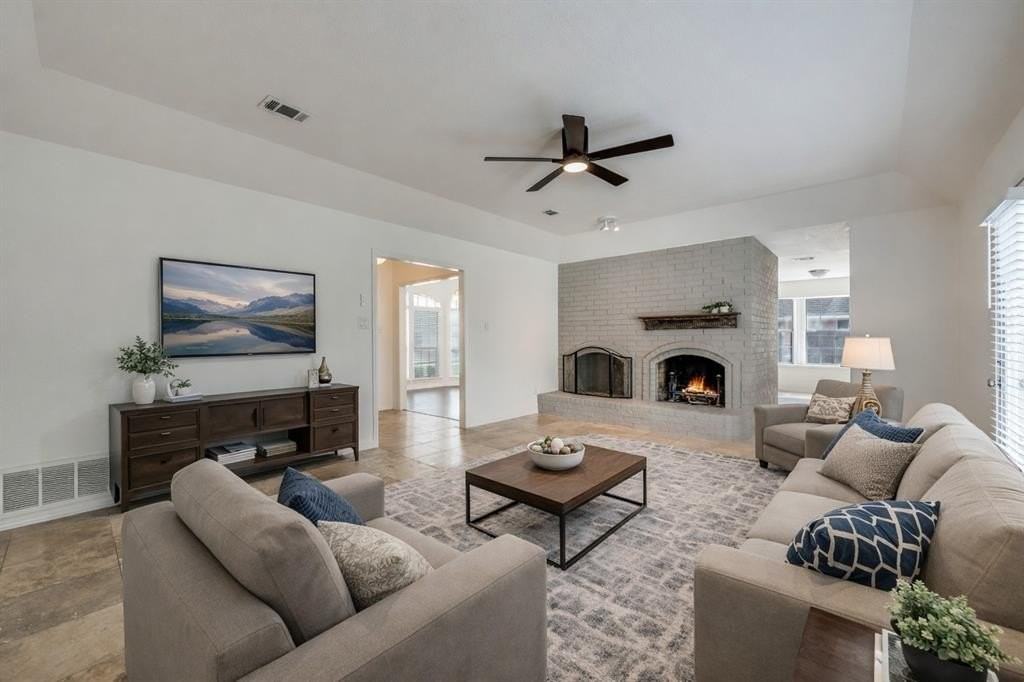 7317 Century Dr - Photo 6 of 31