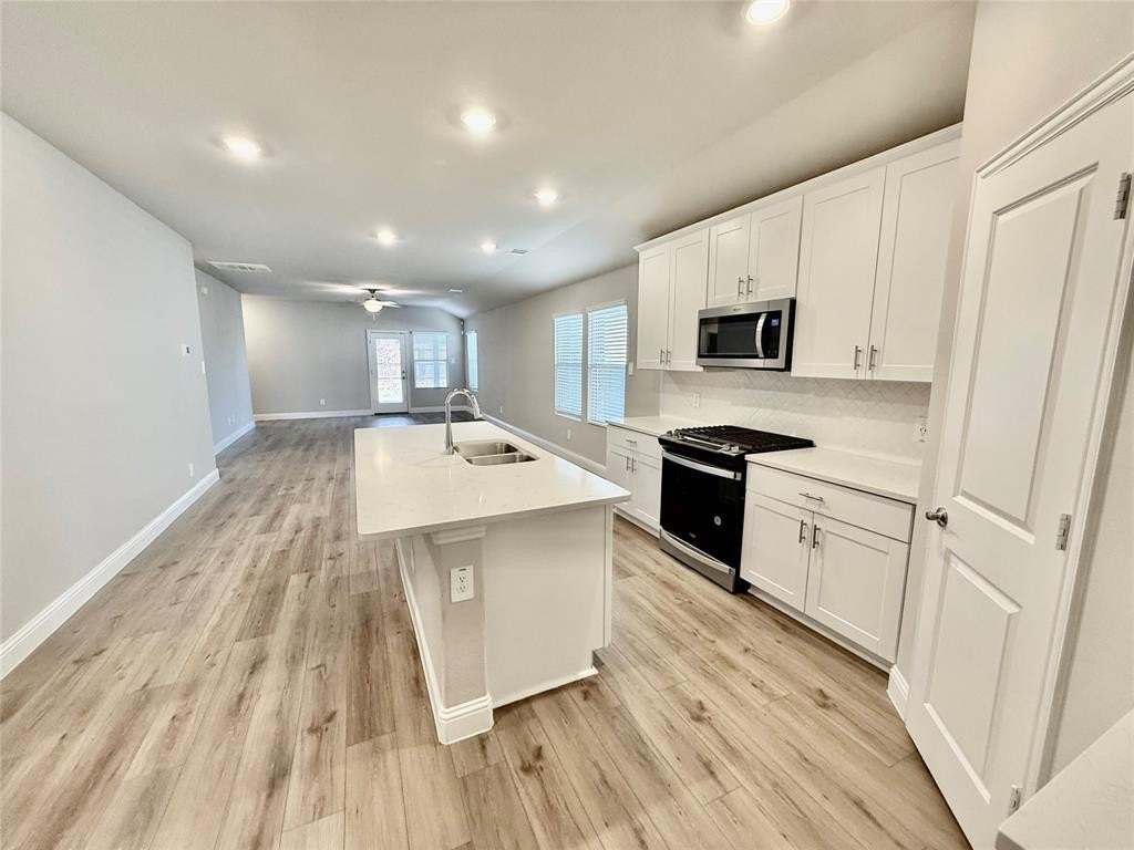 2358 Aspen Hill Dr - Photo 4 of 18