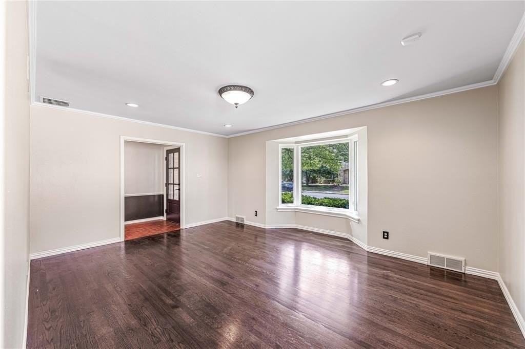 3625 Norcross Ln - Photo 5 of 26