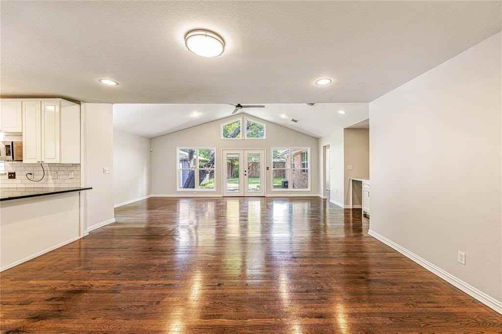 3625 Norcross Ln - Photo 6 of 26