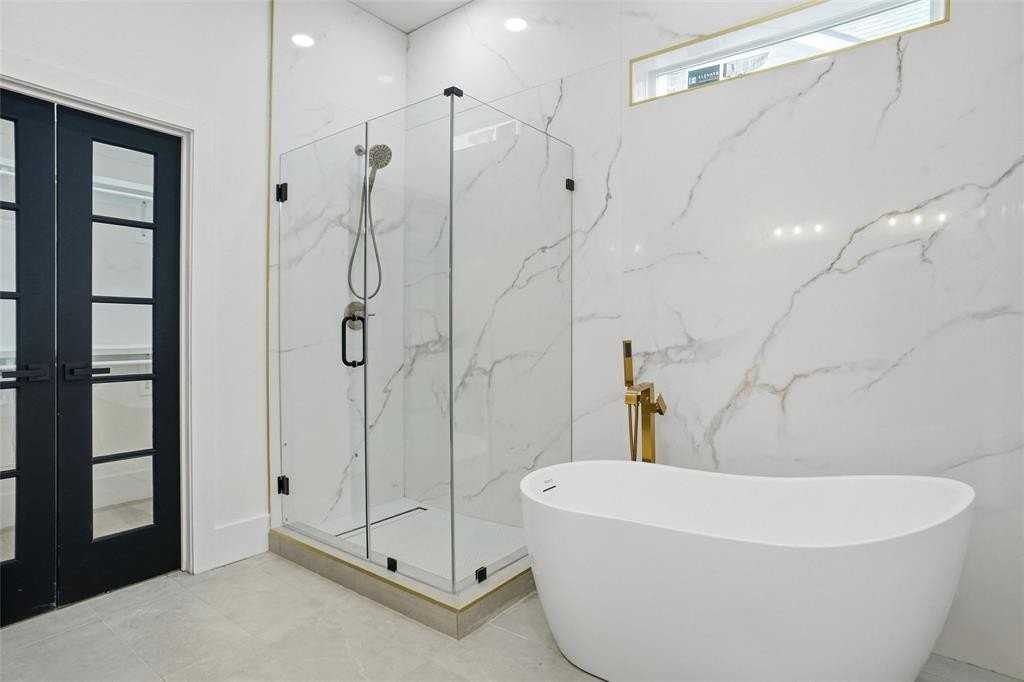 125 Palm Ln - Photo 3 of 15