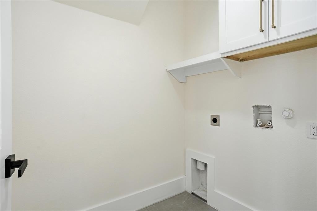 125 Palm Ln - Photo 7 of 15