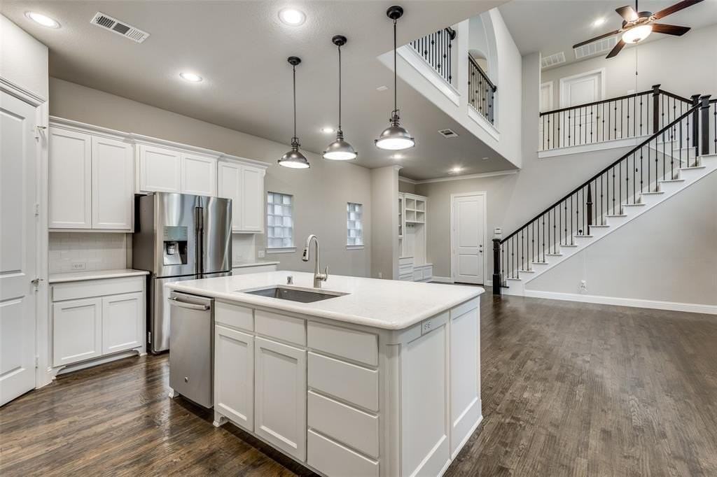 7304 Van Tuyl Pkwy - Photo 3 of 25