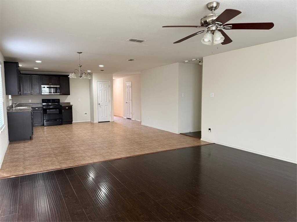 1708 Gayla Creek Dr - Photo 4 of 13