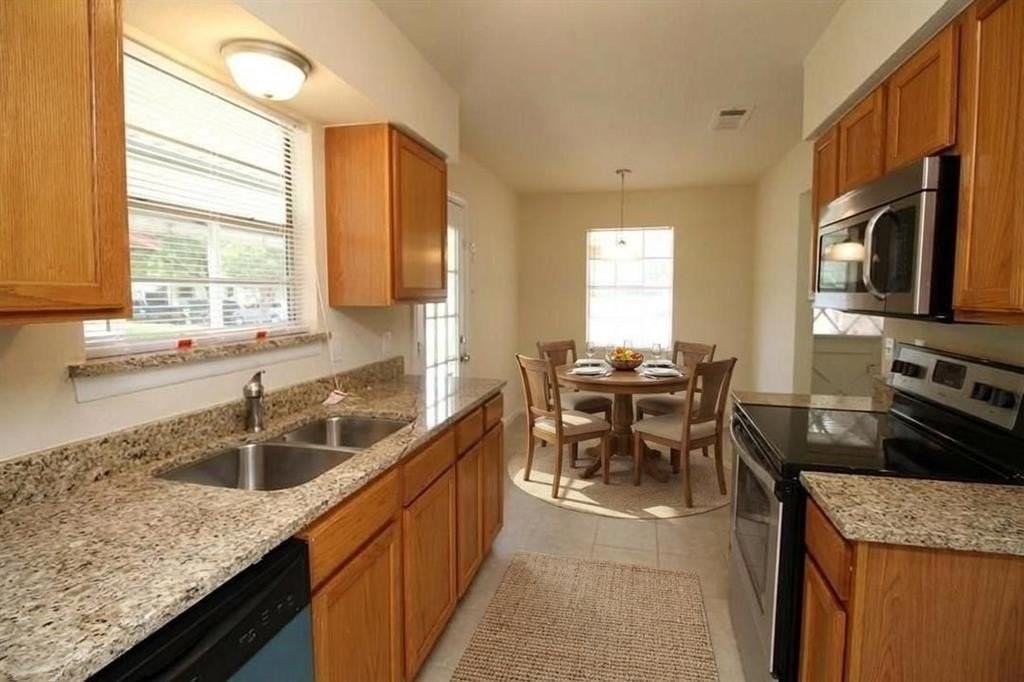 902 Lindo Dr - Photo 4 of 19