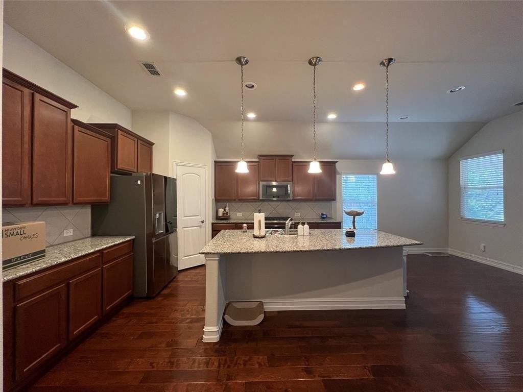 6602 Rutledge Rd - Photo 7 of 17