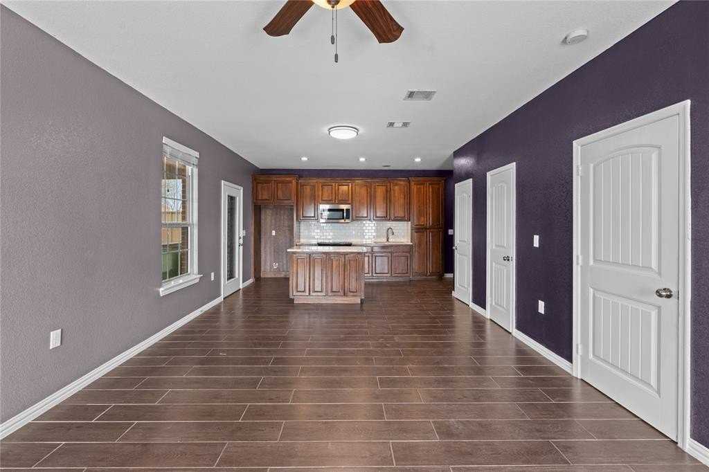 10437 Brangus Dr - Photo 6 of 24