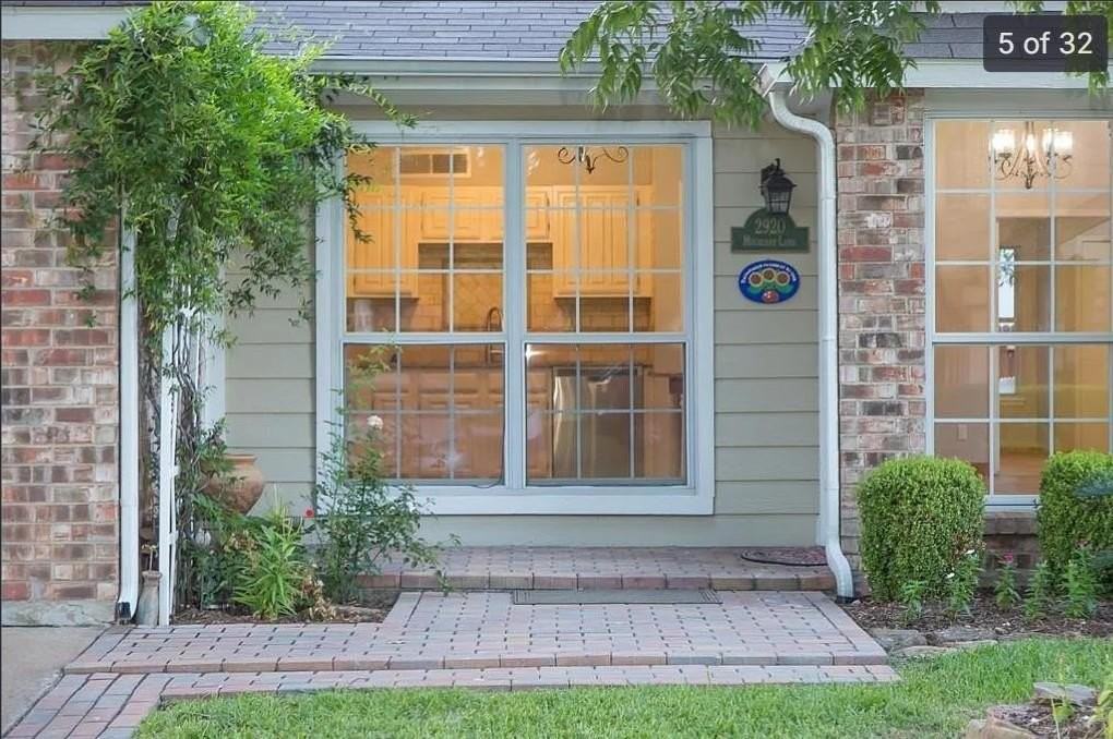 2920 Mulberry Ln - Photo 4 of 22