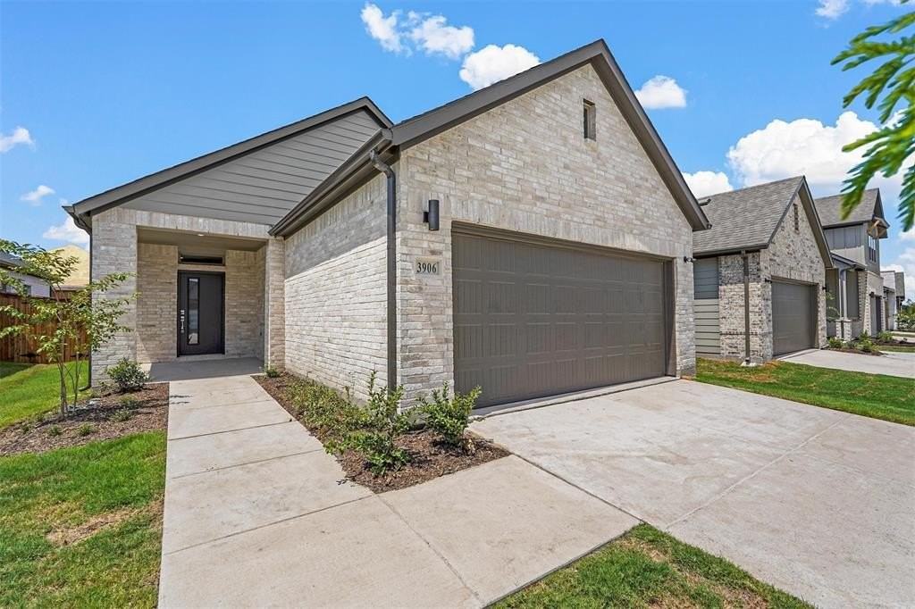 3906 Monticello Dr - Photo 3 of 40