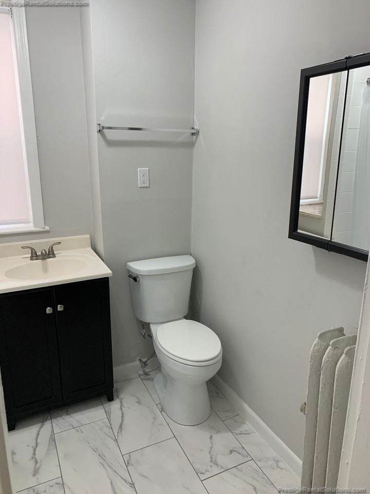 Commonwealth Ave. & Gorham St. #12 - Photo 5 of 15