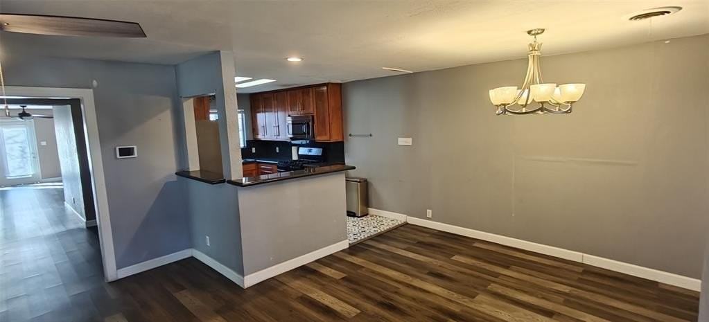 2532 Ryan Ave - Photo 2 of 8