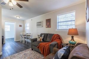 featured image of 750 N 14th St