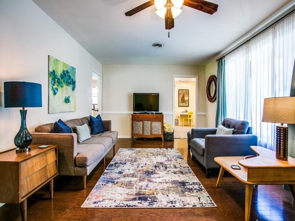 603 Devonshire Dr - Photo 5 of 23