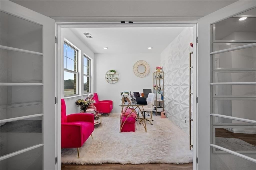 13217 Ridings Dr - Photo 7 of 40