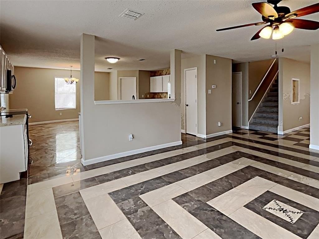 6054 Susanna Dr - Photo 2 of 19