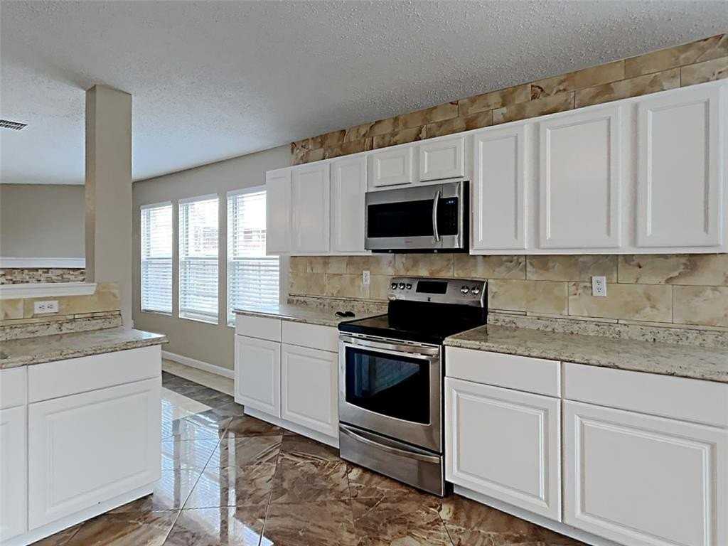 6054 Susanna Dr - Photo 6 of 19