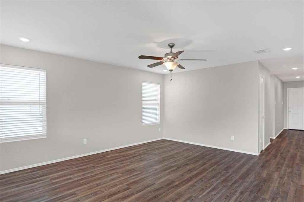 414 Sweet Shade Ln - Photo 3 of 16