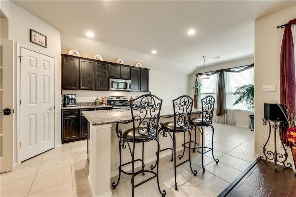 2019 Enchanted Rock Dr - Photo 6 of 17