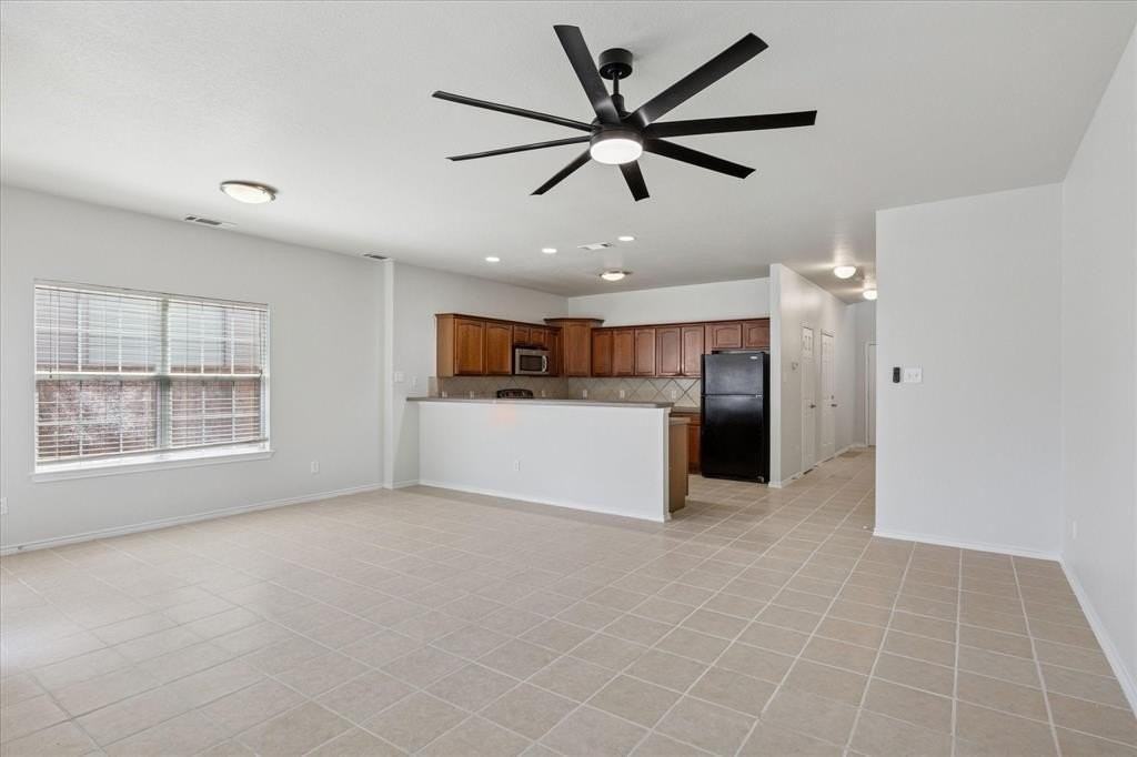 468 Castleridge Dr #A - Photo 3 of 15