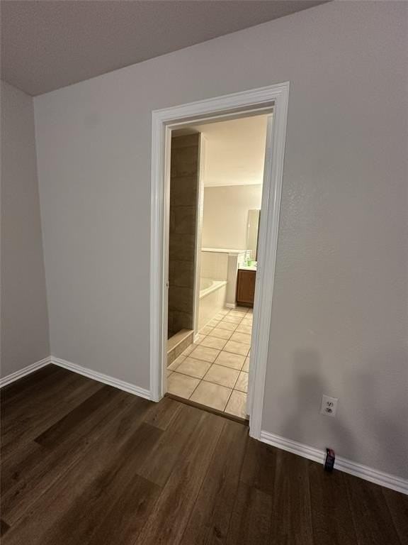 619 Mary Wilson Dr - Photo 5 of 10