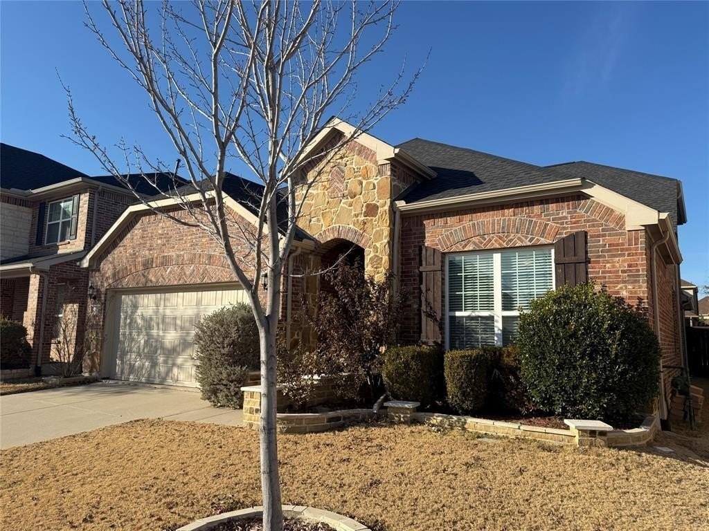 2341 Leeward Pl - Photo 2 of 27