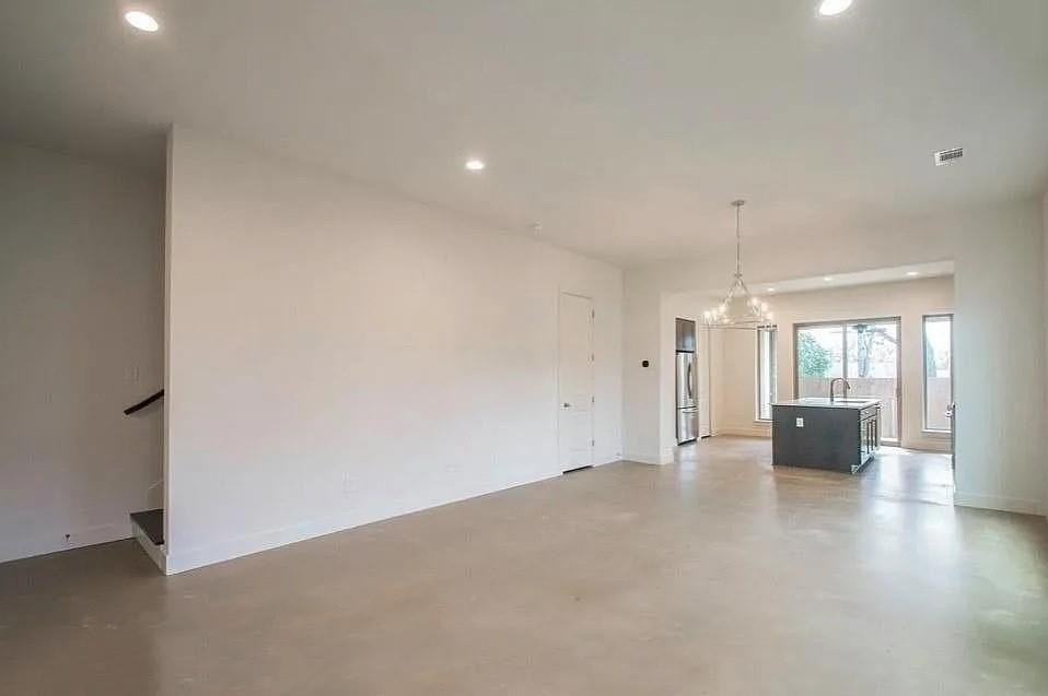 3721 Harley Ave #2 - Photo 3 of 15