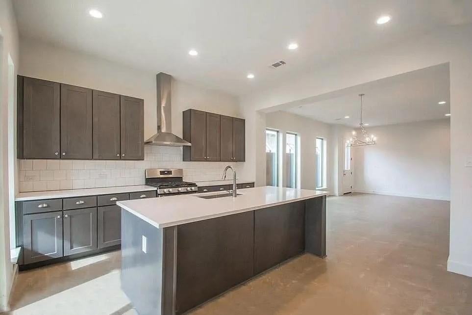 3721 Harley Ave #2 - Photo 5 of 15